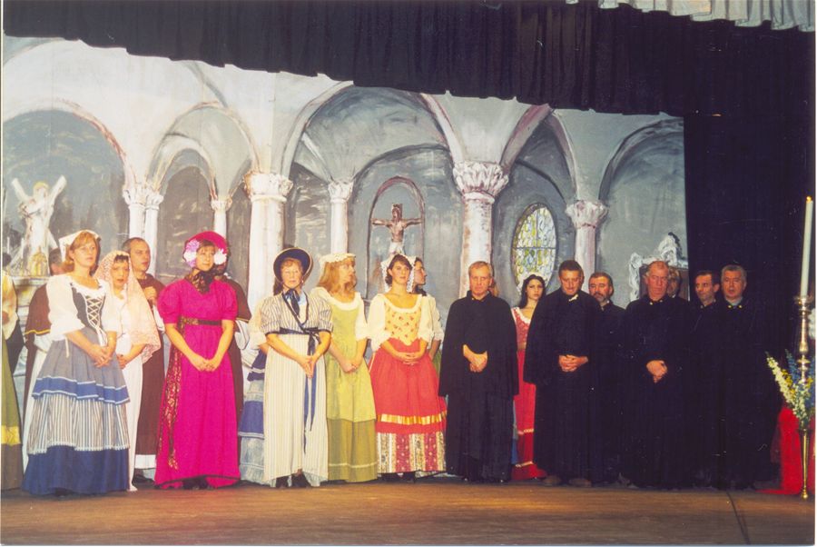 2002-11-30_-_osio_sopra-tosca-02.jpg
