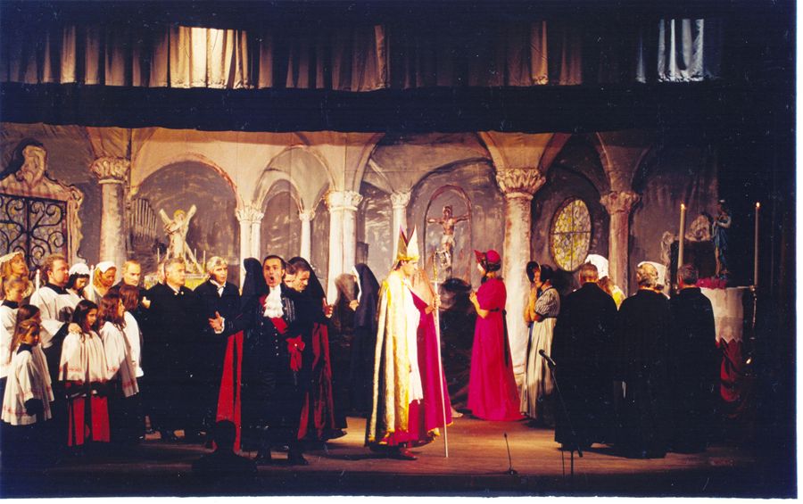 2002-11-30_-_osio_sopra-tosca-06.jpg