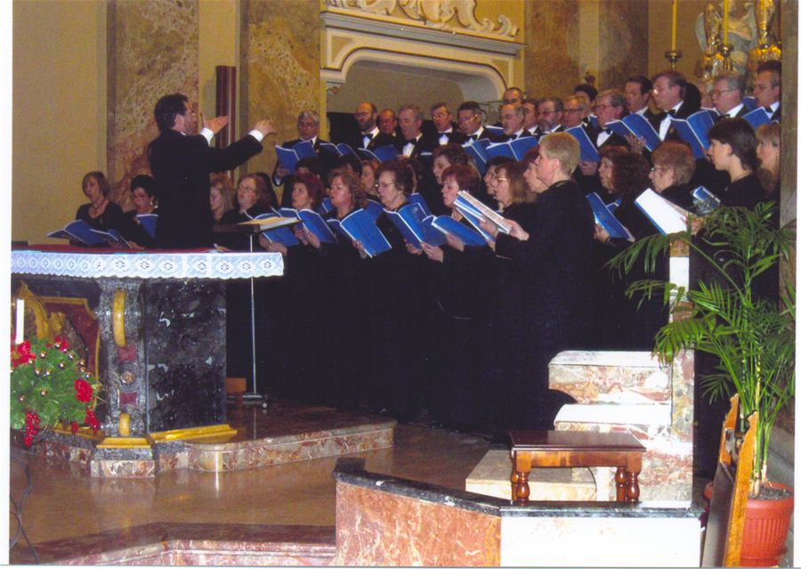 2002-12-21-caponago-concerto_di_natale-04.jpg